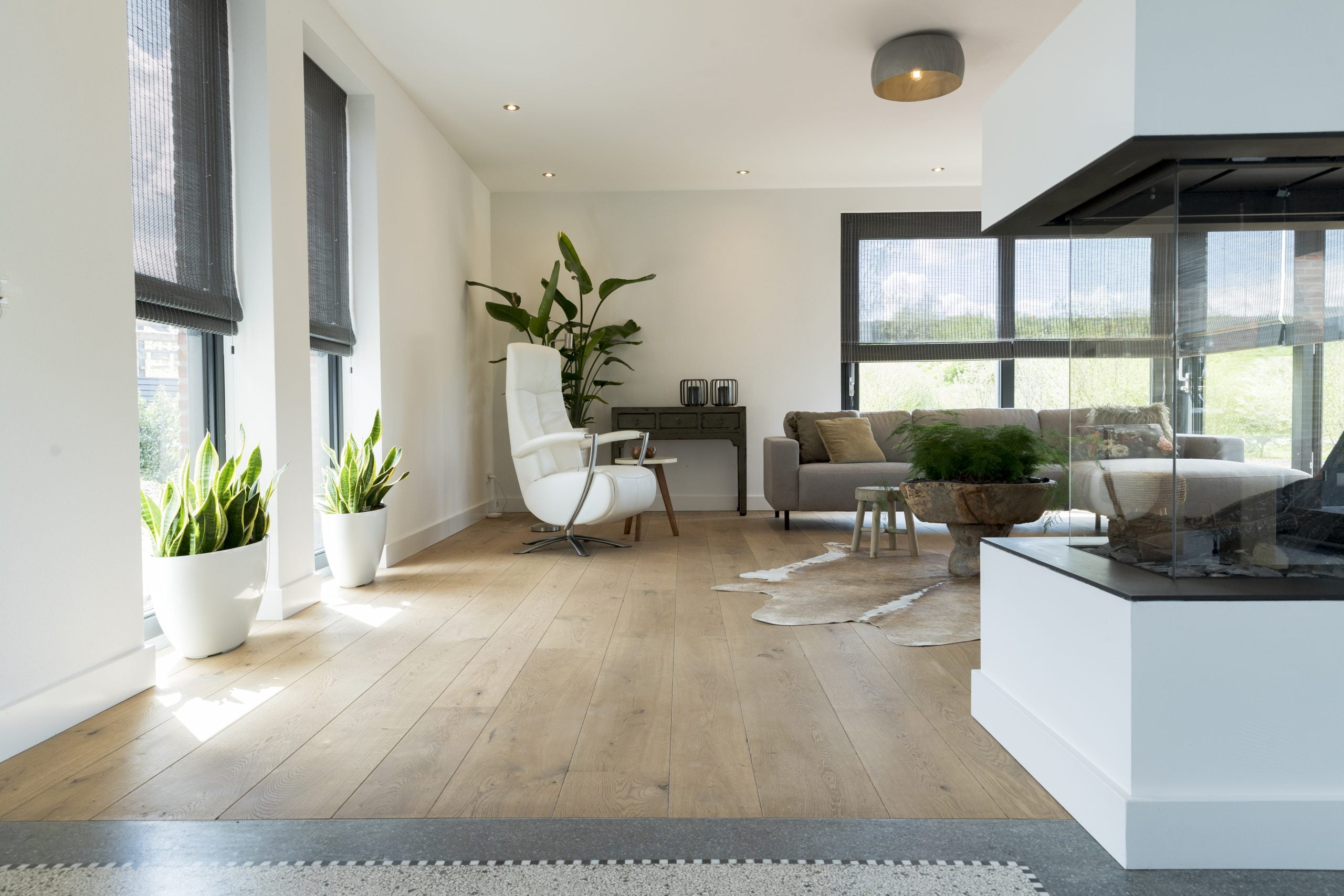 Lichte houten vloer woonkamer